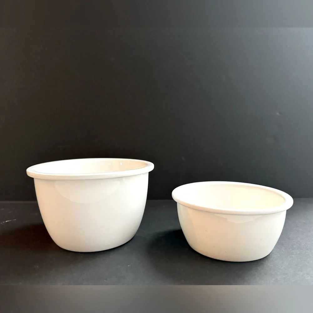 (Set of 2) Williams Sonoma Neoflam White Porcelain Round Bowls